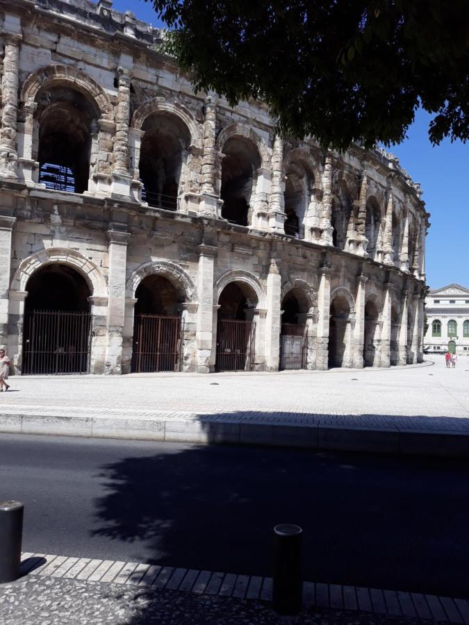 5 Minutes Des Arenes, Parking Gratuit, 6 Couchages נים מראה חיצוני תמונה